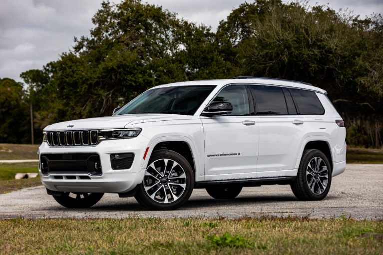 Used 2021 Jeep Grand Cherokee L Overland for sale Sold at McLaren Orlando LLC in Winter Park FL 32789 1
