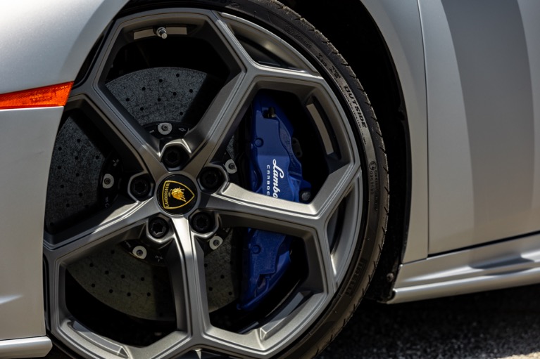 Used 2020 Lamborghini Huracan LP 640-4 EVO for sale Sold at McLaren Orlando LLC in Winter Park FL 32789 4