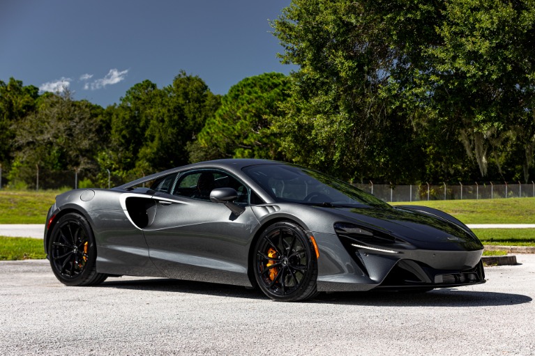 Used 2023 McLaren Artura for sale Sold at McLaren Orlando LLC in Winter Park FL 32789 4