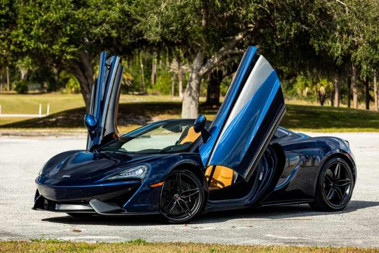 Used 2018 McLaren 570S Spider for sale Sold at McLaren Orlando LLC in Winter Park FL 32789 3