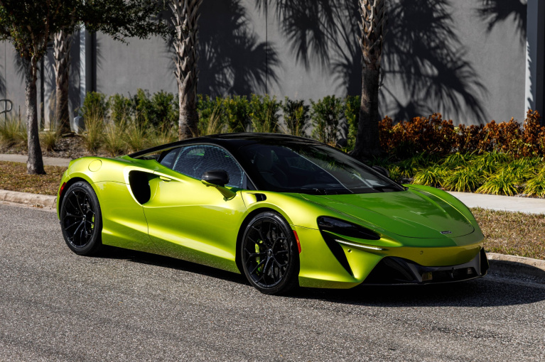 Used 2023 McLaren Artura for sale $189,995 at McLaren Orlando LLC in Winter Park FL