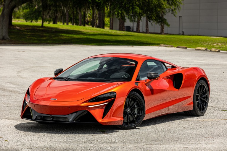 Used 2023 McLaren Artura for sale Sold at McLaren Orlando LLC in Winter Park FL 32789 3