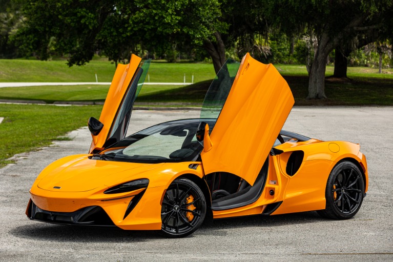 New 2023 McLaren Artura for sale Sold at McLaren Orlando LLC in Winter Park FL 32789 1