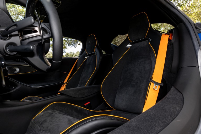 Used 2023 McLaren Artura PERFORMANCE for sale Sold at McLaren Orlando LLC in Winter Park FL 32789 3