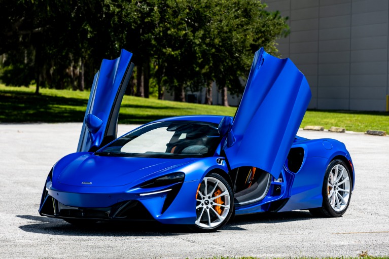 Used 2023 McLaren Artura PERFORMANCE for sale Sold at McLaren Orlando LLC in Winter Park FL 32789 1