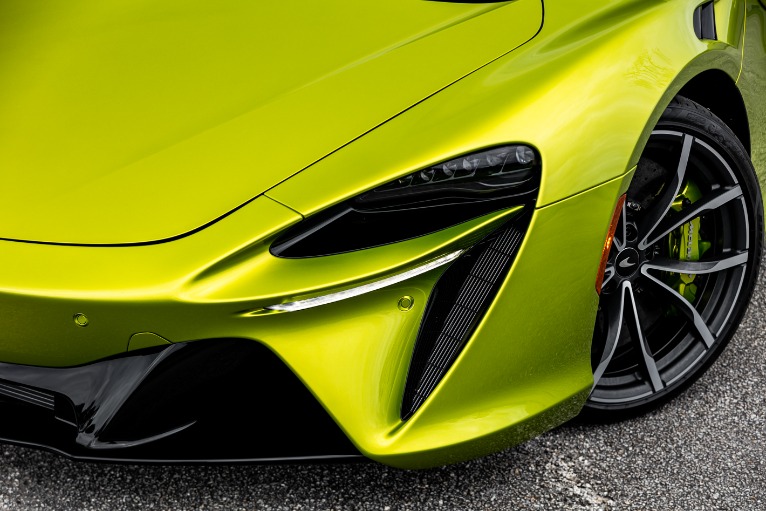 New 2023 McLaren Artura Vision for sale Sold at McLaren Orlando LLC in Winter Park FL 32789 3
