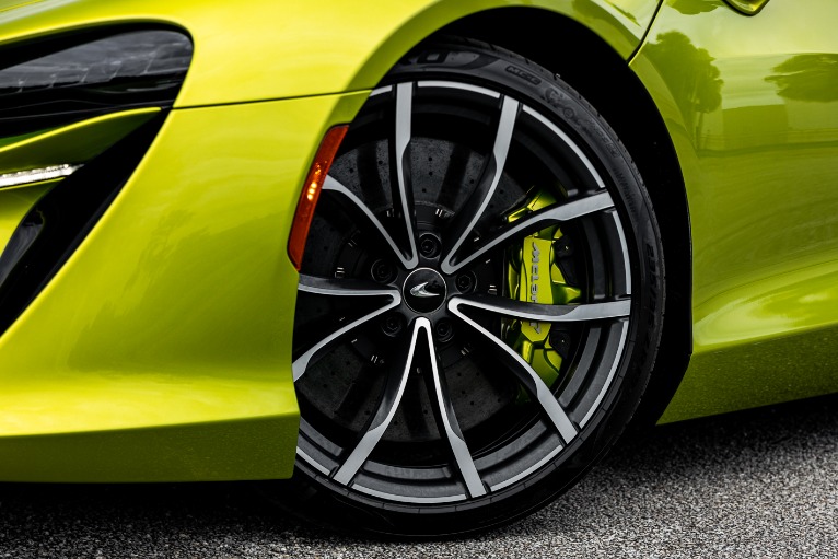 New 2023 McLaren Artura Vision for sale Sold at McLaren Orlando LLC in Winter Park FL 32789 4