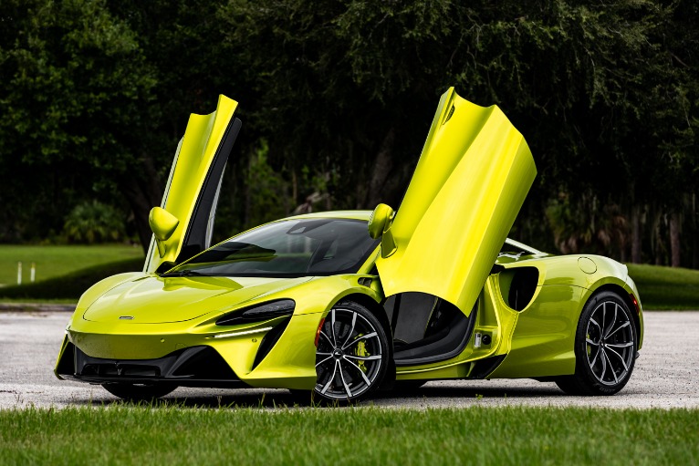 New 2023 McLaren Artura Vision for sale Sold at McLaren Orlando LLC in Winter Park FL 32789 1