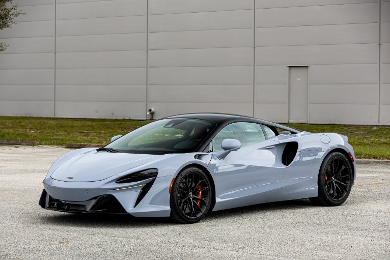 New 2023 McLaren Artura TechLux for sale Sold at McLaren Orlando LLC in Winter Park FL 32789 2