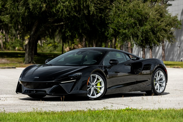 New 2024 McLaren Artura for sale Sold at McLaren Orlando LLC in Winter Park FL 32789 3