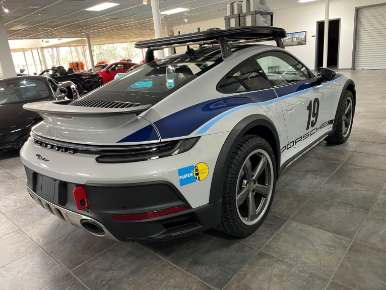 Used 2024 Porsche 911 Dakar for sale Sold at McLaren Orlando LLC in Winter Park FL 32789 3