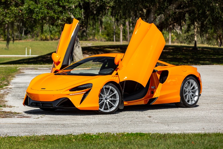 Used 2024 McLaren Artura for sale Call for price at McLaren Orlando LLC in Winter Park FL 32789 3