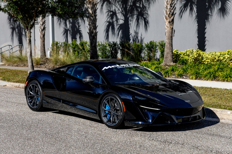 Used 2023 McLaren Artura Performance for sale $199,997 at McLaren Orlando LLC in Winter Park FL 32789 3