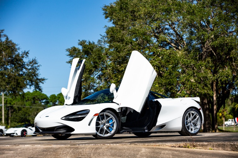 Used 2020 McLaren 720S Spider for sale Sold at McLaren Orlando LLC in Winter Park FL 32789 3