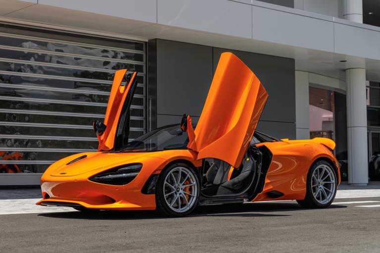 Used 2024 McLaren 750S Spider for sale Sold at McLaren Orlando LLC in Winter Park FL 32789 3