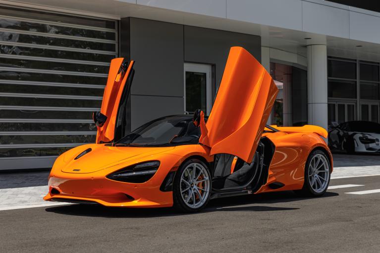 Used 2024 McLaren 750S Spider for sale Sold at McLaren Orlando LLC in Winter Park FL 32789 4