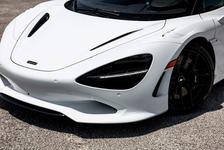 New 2024 McLaren 750S Spider for sale Sold at McLaren Orlando LLC in Winter Park FL 32789 3