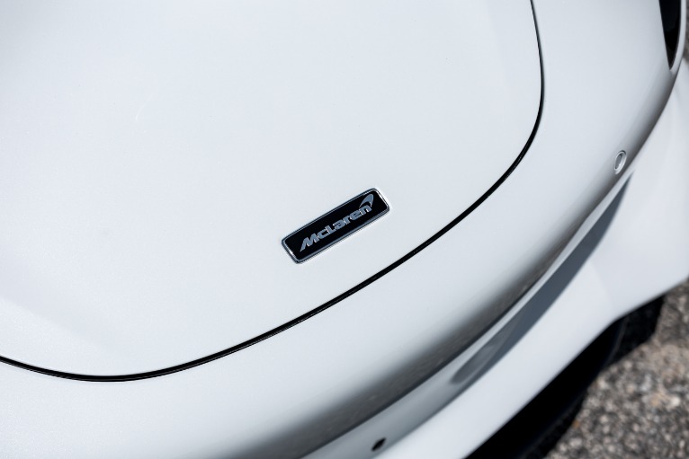 New 2024 McLaren 750S Spider for sale Sold at McLaren Orlando LLC in Winter Park FL 32789 1