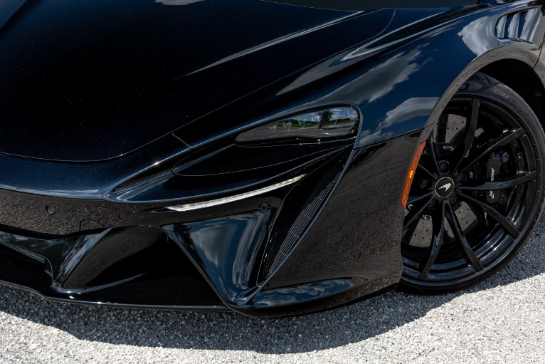Used 2024 McLaren Artura TechLux for sale Sold at McLaren Orlando LLC in Winter Park FL 32789 3
