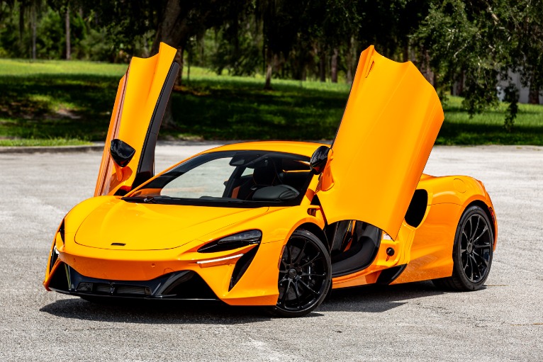 New 2025 McLaren Artura for sale Sold at McLaren Orlando LLC in Winter Park FL 32789 2
