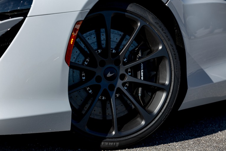 New 2025 McLaren Artura Vision for sale Sold at McLaren Orlando LLC in Winter Park FL 32789 4