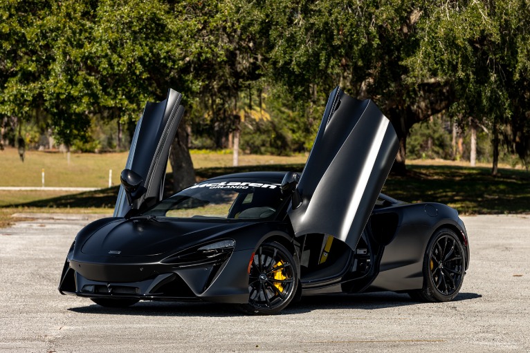 Used 2023 McLaren Artura for sale Sold at McLaren Orlando LLC in Winter Park FL 32789 2