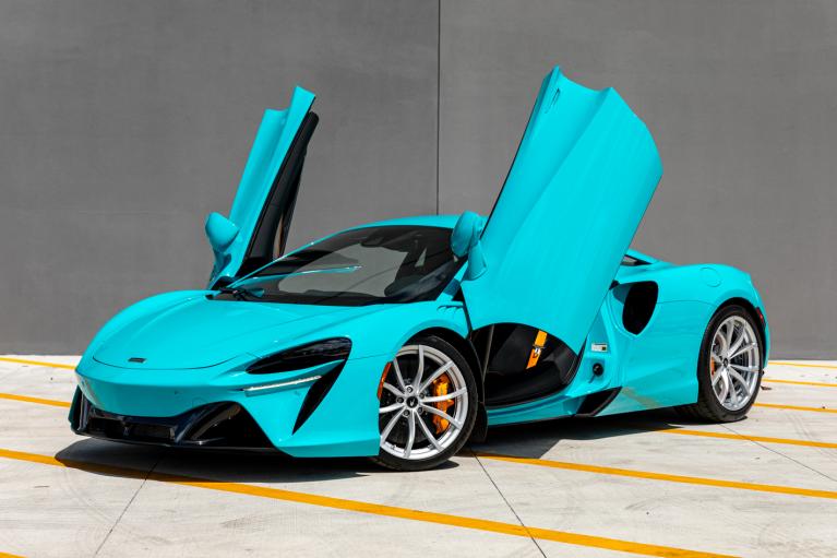 Used 2023 McLaren Artura Vision for sale Sold at McLaren Orlando LLC in Winter Park FL 32789 1