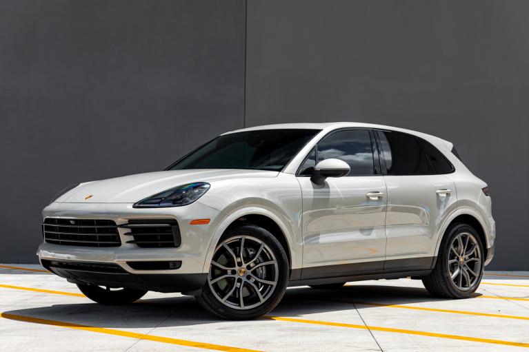 Used 2022 Porsche Cayenne for sale Sold at McLaren Orlando LLC in Winter Park FL 32789 3