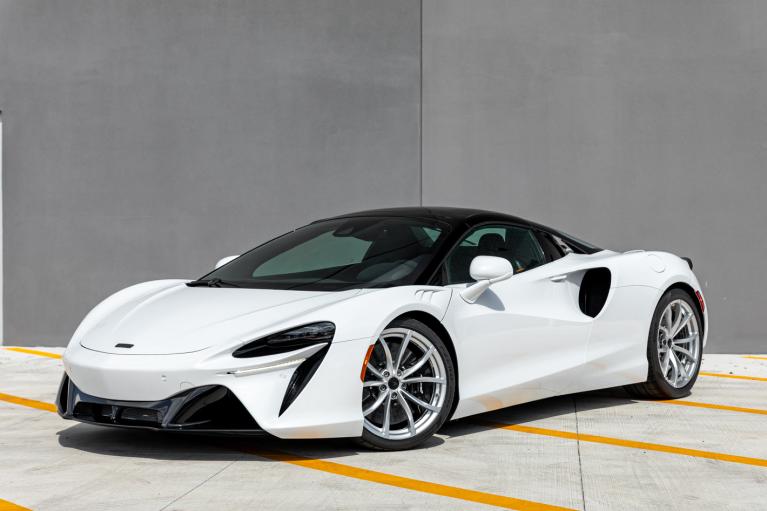 New 2025 McLaren Artura Spider for sale Sold at McLaren Orlando LLC in Winter Park FL 32789 2