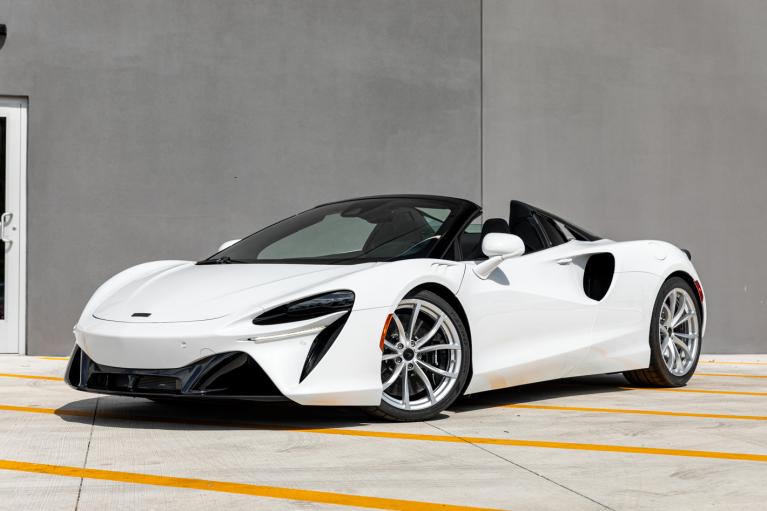 New 2025 McLaren Artura Spider for sale Sold at McLaren Orlando LLC in Winter Park FL 32789 3