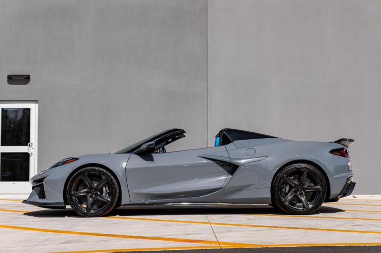 Used 2025 Chevrolet Corvette E-Ray for sale Sold at McLaren Orlando LLC in Winter Park FL 32789 4