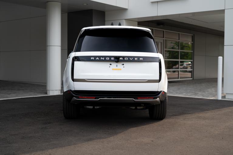 Used 2025 Land Rover Range Rover P400 SE for sale Sold at McLaren Orlando LLC in Winter Park FL 32789 2