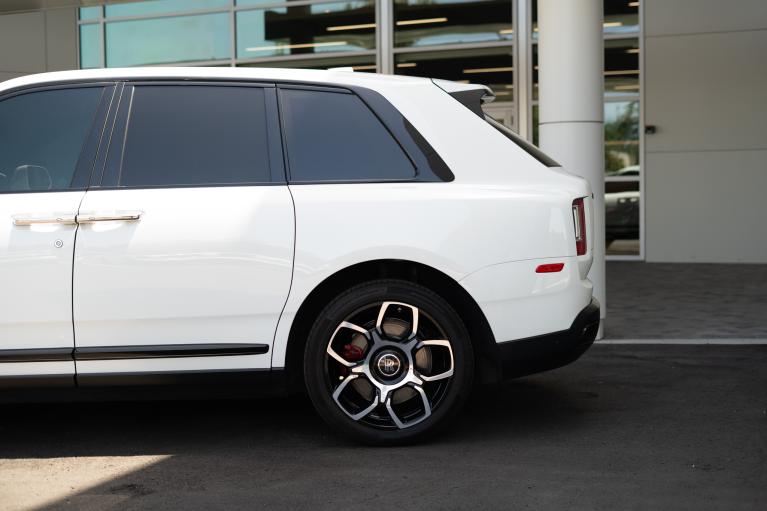 Used 2023 Rolls-Royce Black Badge Cullinan for sale Sold at McLaren Orlando LLC in Winter Park FL 32789 4