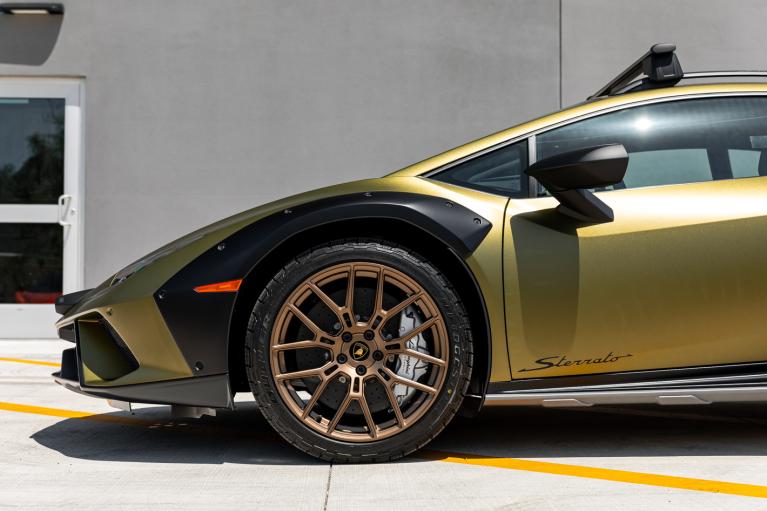 Used 2024 Lamborghini Huracan Sterrato for sale Sold at McLaren Orlando LLC in Winter Park FL 32789 3