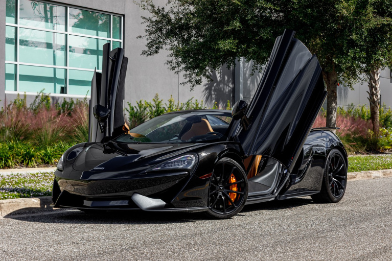 Used 2019 McLaren 570S Spider for sale Sold at McLaren Orlando LLC in Winter Park FL 32789 1