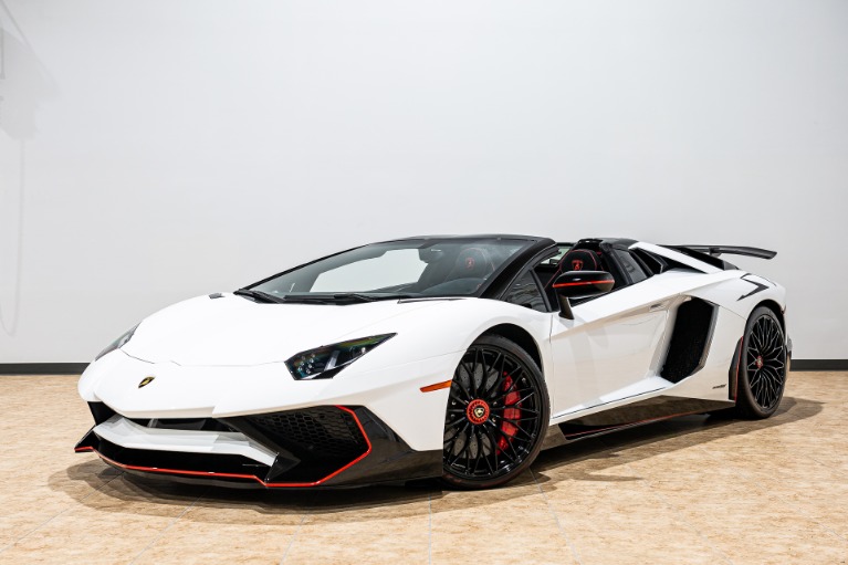 Used 2016 Lamborghini Aventador LP 750-4 SV for sale Sold at McLaren Orlando LLC in Winter Park FL 32789 3