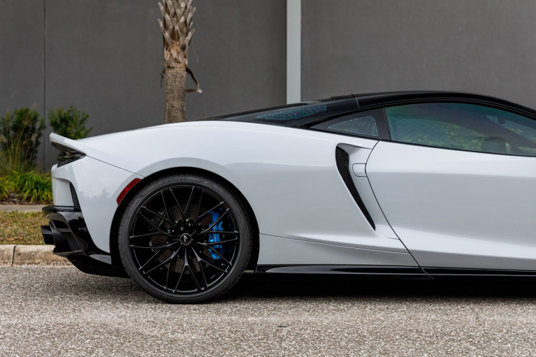 Used 2023 McLaren GT Luxe for sale Sold at McLaren Orlando LLC in Winter Park FL 32789 4