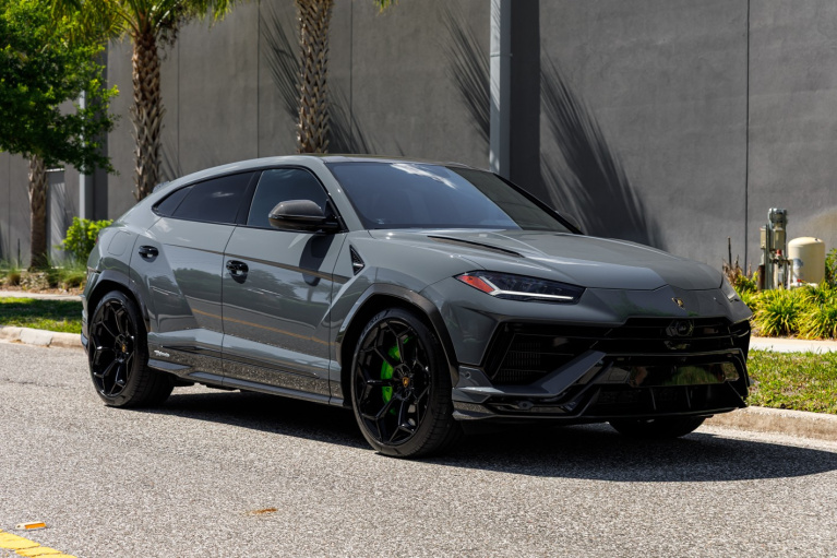Used 2023 Lamborghini Urus Performante for sale $299,997 at McLaren Orlando LLC in Winter Park FL 32789 4