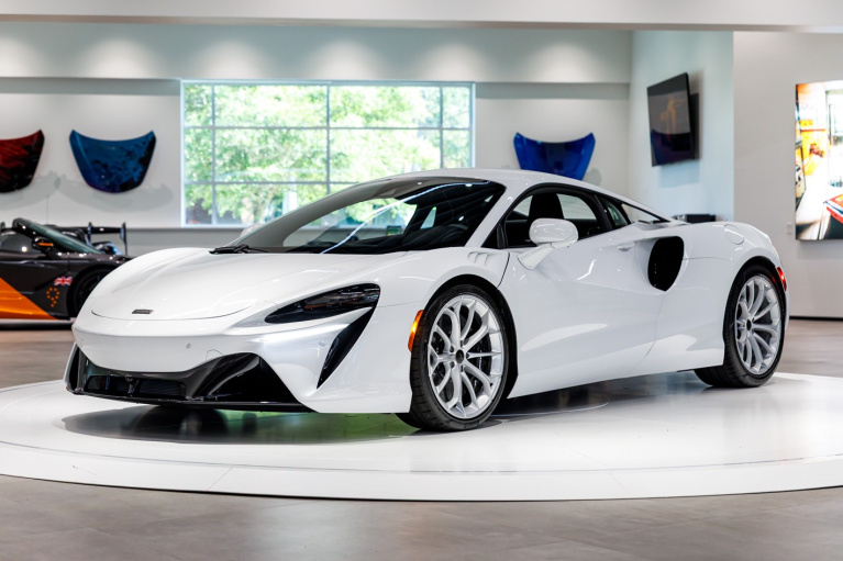 New 2026 McLaren Artura for sale Sold at McLaren Orlando LLC in Winter Park FL 32789 3
