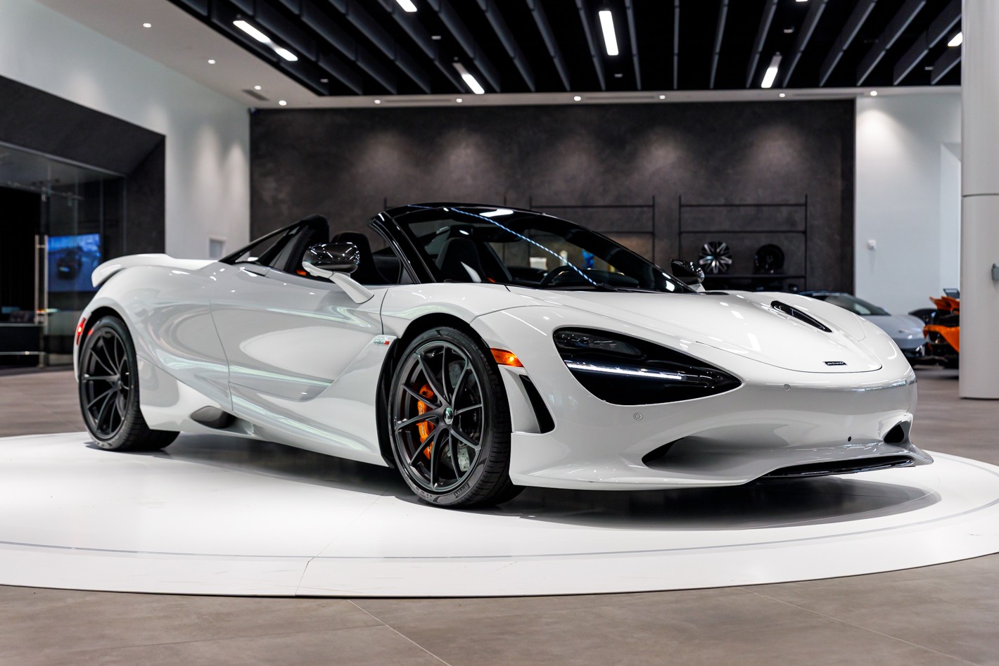 2027 McLaren 750S 4.0 V8 Spider's photo