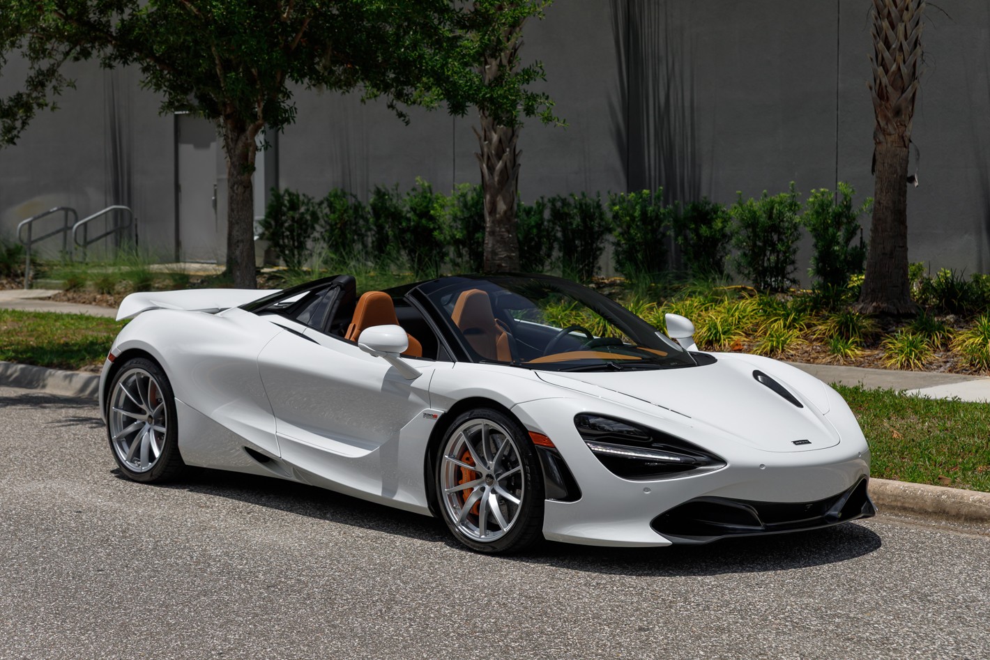 2020 McLaren 720S 4.0 Luxury Spider's photo