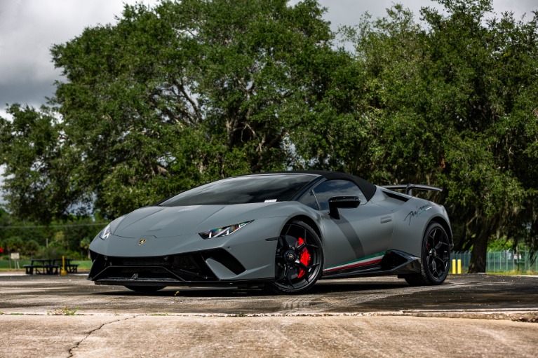 Used 2018 Lamborghini Huracan LP 640-4 Performante Spyder for sale Sold at McLaren Orlando LLC in Winter Park FL 32789 3