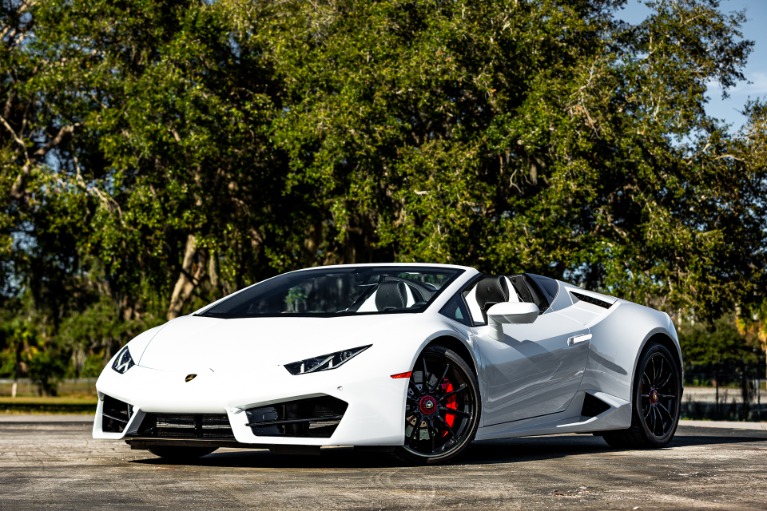 Used 2019 Lamborghini Huracan LP 580-2 Spyder for sale Sold at McLaren Orlando LLC in Winter Park FL 32789 3